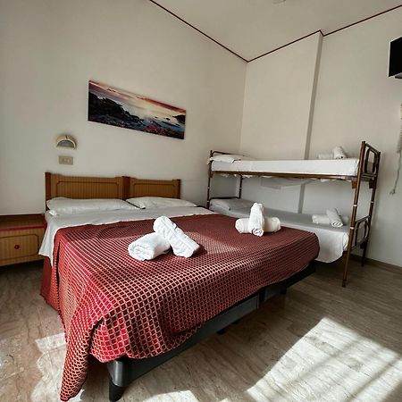 Anny Hotel Rimini Exterior photo
