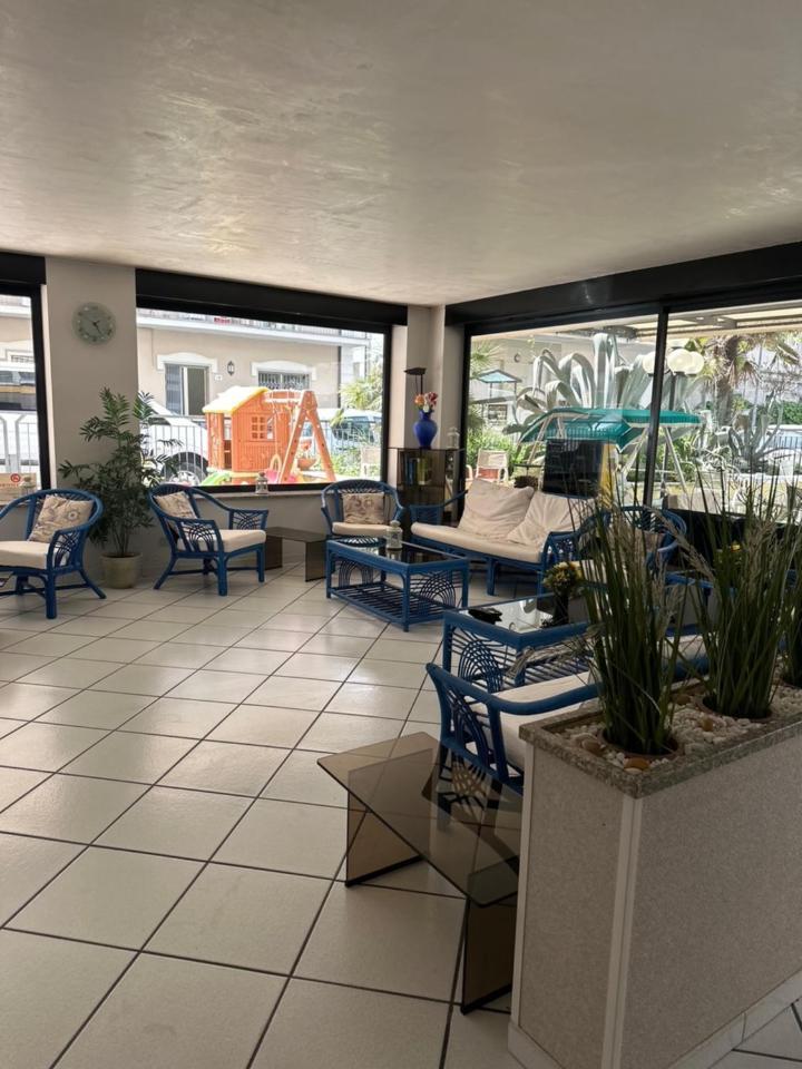 Anny Hotel Rimini Exterior photo